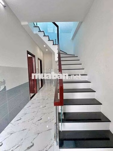 Nhà trệt 2 lầu mới hẻm 22 Mạc Đỉnh Chi
