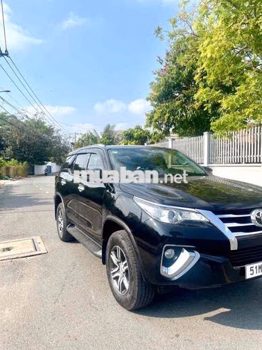 Toyota Fortuner 2019 Đen Tự động Dầu nhập indon