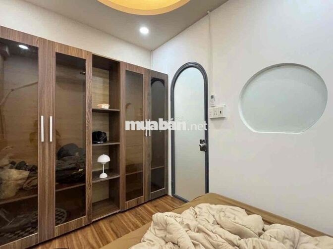CHO THUÊ CHDV 2PN tách bếp giá 10tr300 tại Gò công Quận 5