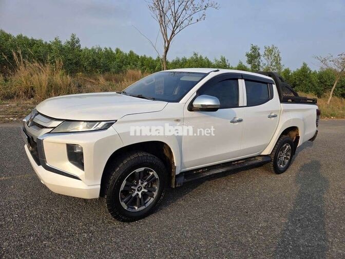 Mitsubishi Triton 2022 Tự động Dầu 5 chỗ Trắng
