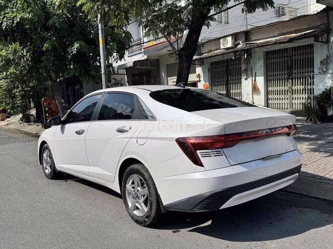 Hyundai Accent 1.5 AT Trắng 2024 odo 66.168