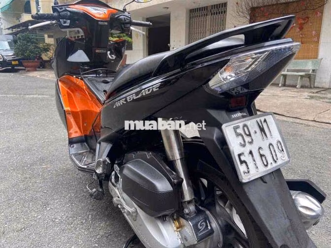 Honda Air Blade Cam đen đời 2013