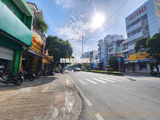 ⚜️ CHO THUÊ GÓC 2 MẶT TIỀN LẠC LONG QUÂN – QUẬN 11 ⚜️