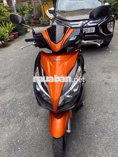 Honda Air Blade Cam đen đời 2013