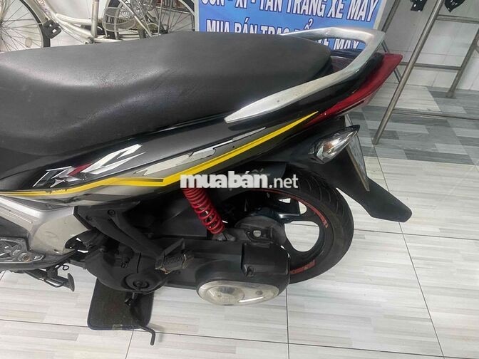 Yamaha Nouvo LX Đen, Đỏ, Bạc