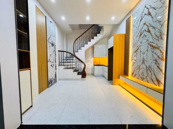 Tuyết mùa hạ - hạ chào 25m2 chỉ 5.5 tỷ