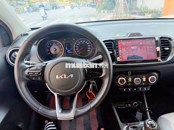 Kia Soluto bản đủ Số sàn 82000 km Đỏ