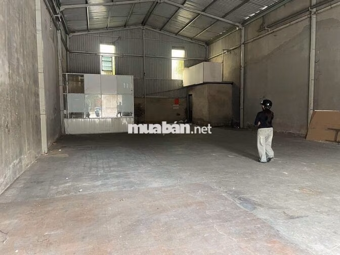 Cho thuê kho xưởng KCN sống thần, 200m2, giá 19tr/ tháng