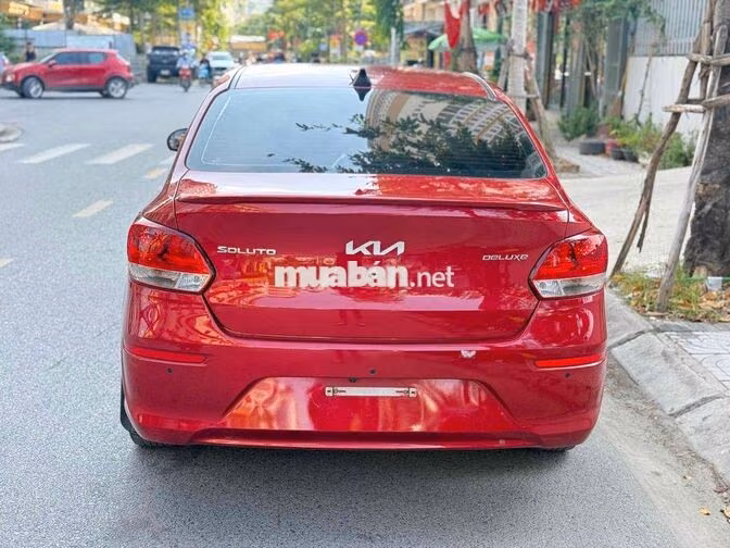 Kia Soluto bản đủ Số sàn 82000 km Đỏ