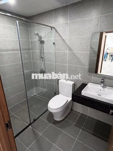 2PN2WC SẴN RÈM GIÁ CHỈ 5TR5 TẠI A&T SKY GARDEN