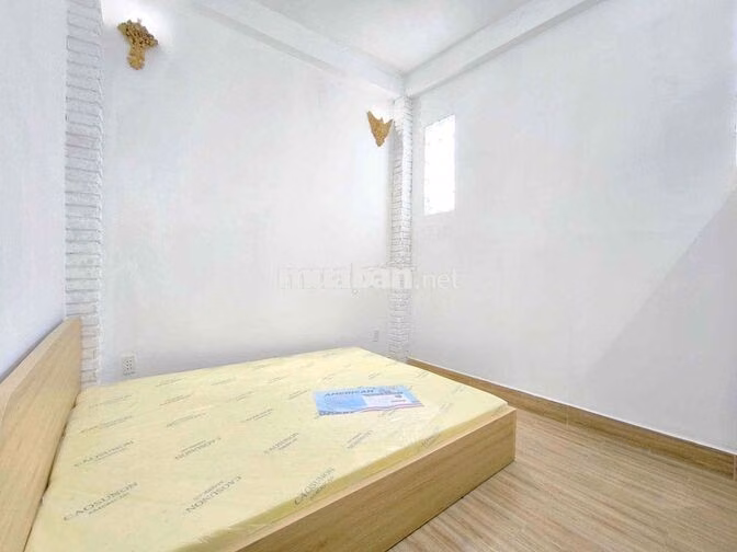 cho thuê 2pn bancong rộng 60m2 sát cầu nguyễn văn cừ,đh sư phạm,sgu