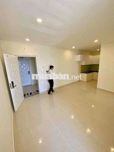 Cho thuê Dream home palace nhà trống có rèm 2pn 62m2 7tr ở liền được