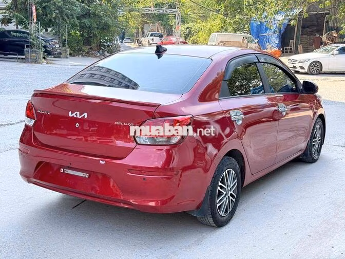 Kia Soluto bản đủ Số sàn 82000 km Đỏ