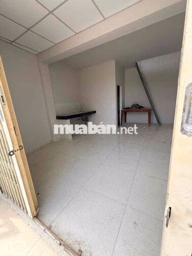 Thay vì ở trọ bạn mua căn nhà 380tr này đi