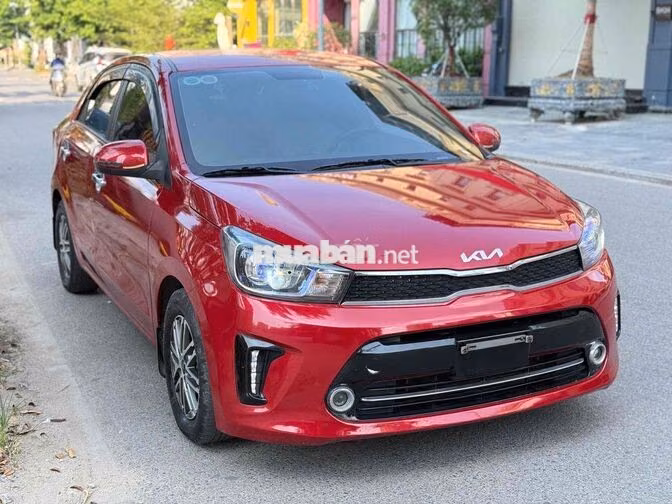 Kia Soluto bản đủ Số sàn 82000 km Đỏ