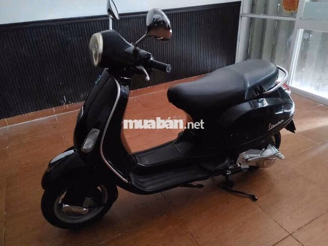 Piaggio Vespa Đen
