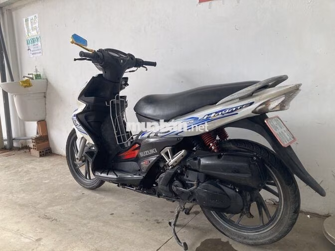 Suzuki 125 2011 Trắng