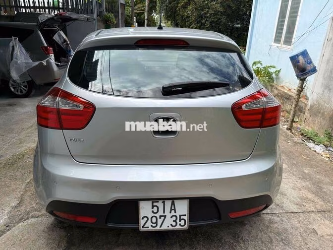 Kia Rio 2011 Bạc 82.000 km