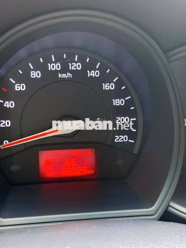 Kia Rio 2011 Bạc 82.000 km
