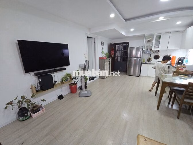Chính chủ cần bán chung cư Hưng Vượng 3. Phú Mỹ Hưng, Quận 7.