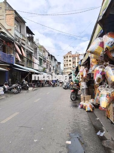 Cho thuê vựa- Sạp bán đồ Chợ Bình Tây, Q6-9m2- kinh doanh tốt