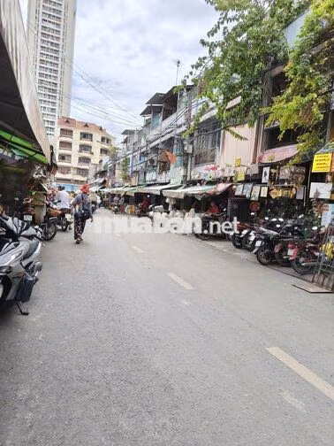 Cho thuê vựa- Sạp bán đồ Chợ Bình Tây, Q6-9m2- kinh doanh tốt