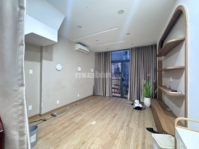 BÁN GẤP NHÀ MỚI ĐẸP HXH NGUYỄN HỒNG ĐÀO KHU BÀU CÁT, TÂN BÌNH