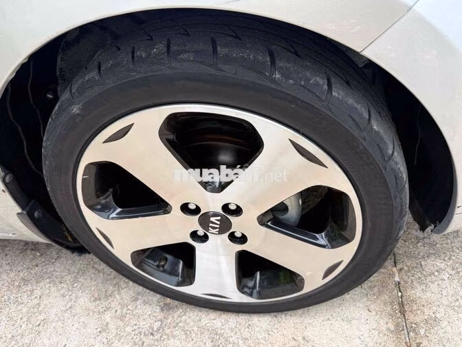 Kia Rio 2011 Bạc 82.000 km