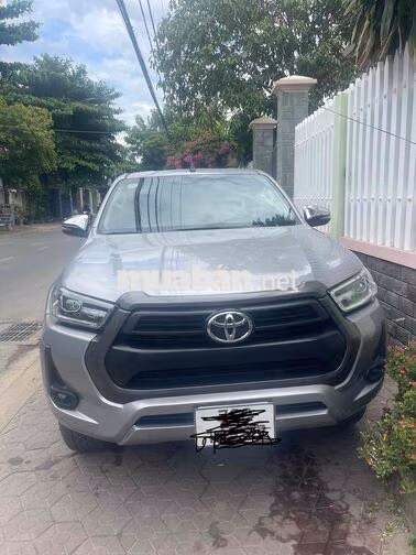 Toyota Hilux 2023 Xám 83.000 km