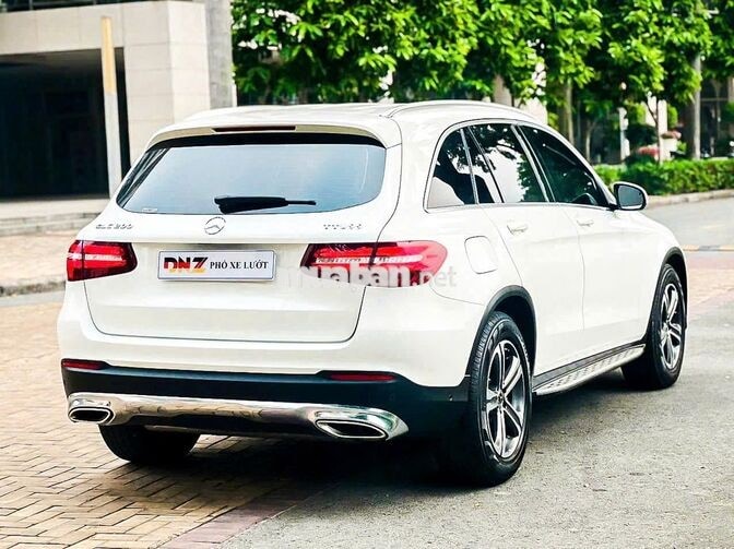 Mercedes-Benz GLC200 SPORT Model 2020