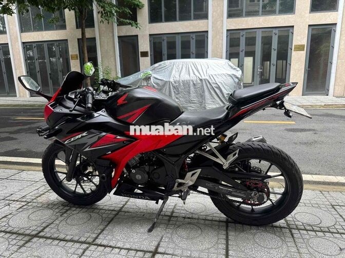 Honda CBR150R 2019 ABS chính chủ BSTP