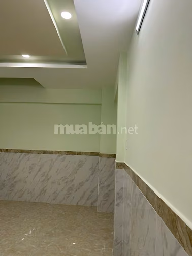 Cho thuê hoặc bán nhà MT số 19 ĐS 3, P9, Q.GV. DT: 4x16m, 4 lầu, 7P