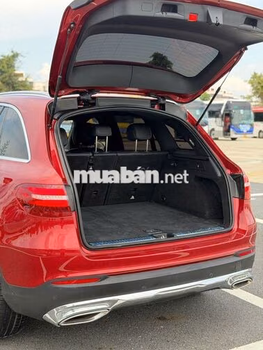 Mercedes-Benz GLC 250 4MATIC 2019 Đỏ