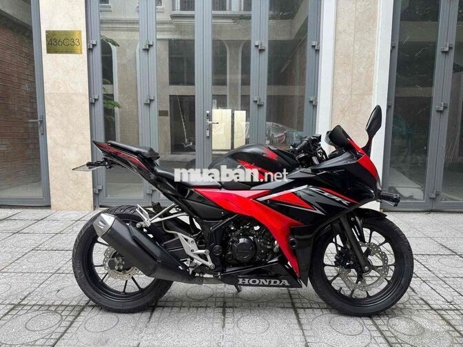 Honda CBR150R 2019 ABS chính chủ BSTP