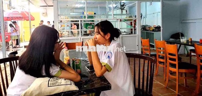 TUYỂN NV BÁN CĂN TIN TRƯỜNG HỌC (CÓ PART TIME)