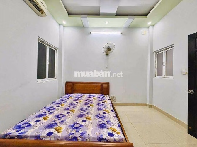 Cho thuê nhà đường phạm văn chiêu dt 4 x20 trệt 2 lầu giá 16 tr