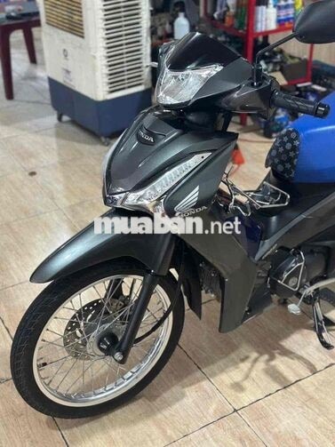 Honda Future 125 FI Xám 15.812 km