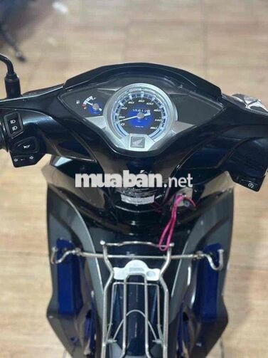 Honda Future 125 FI Xám 15.812 km