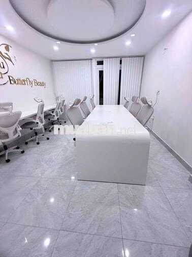 CHO THUÊ MT 491 PHAN VĂN TRỊ Q5 - 4 TẦNG, 4PN, SÂN THƯỢNG, 33TR