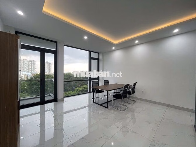 Văn phòng 105m² Full nội thất, giá chỉ 11 triệu -  Vạn Phúc City