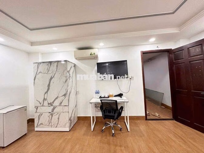 🎉STUDIO TÁCH BẾP CÓ TV GIẢI TRÍ SÁT VÁCH UFM CÁCH DƯỚI 800m