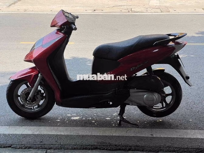 Honda Dylan 150 150cc Nhập khẩu màu Đỏ