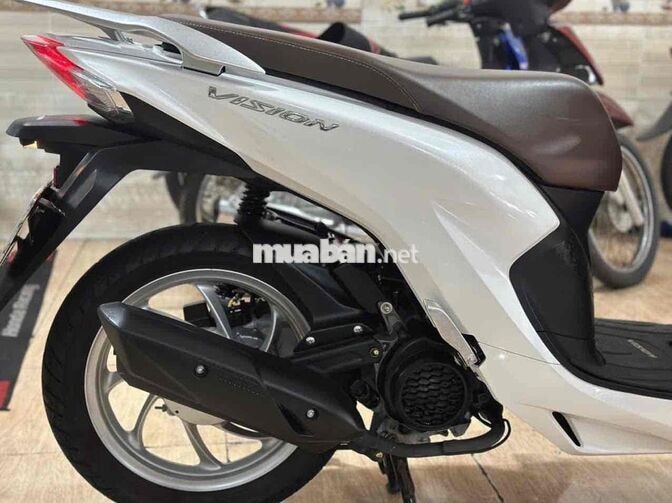 Honda Vision Trắng 5147 km