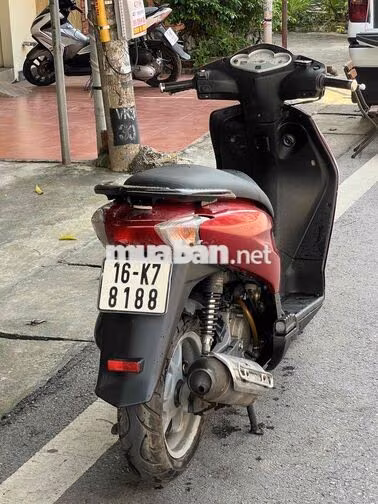 Honda Dylan 150 150cc Nhập khẩu màu Đỏ