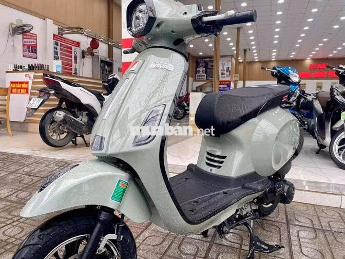 Xe tay ga Victoria 50cc Xám