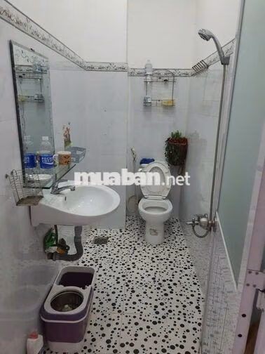 Chính chủ bán nhà 2 mặt tiền hẻm xe hơi đường Bùi Tư Toàn