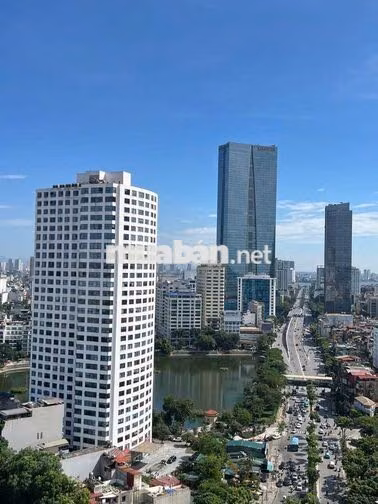 chung cư 71 Nguyễn Chí Thanh, 130m2 3 phòng ngủ, đầy đủ đồ
