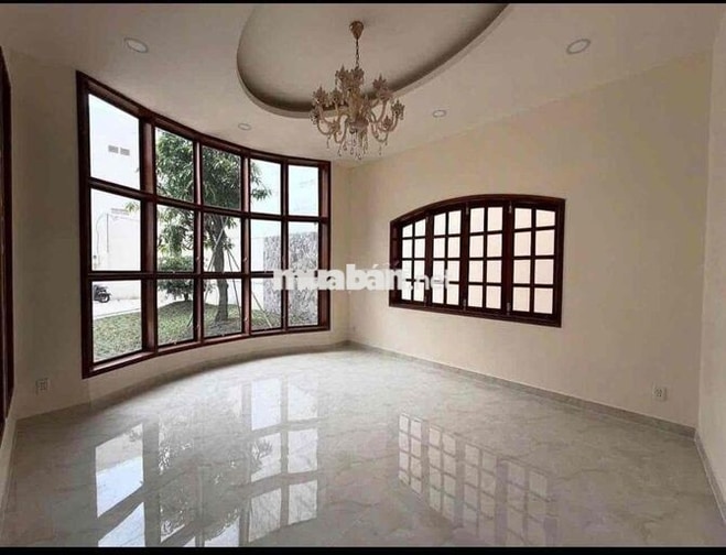 CHO THUÊ BIỆT THỰ SÂN VƯỜN PHÚ NHUẬN DT 630m2