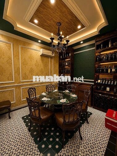Tuyển 10 Phục Vụ Nhà Hàng Quận 1