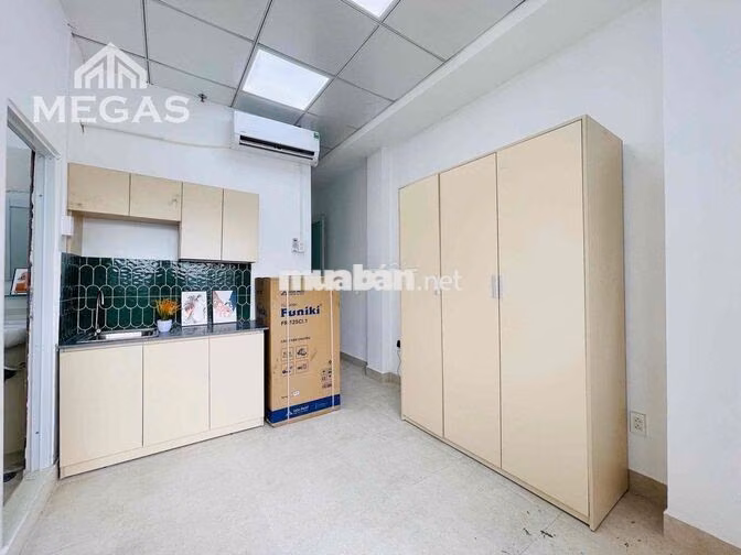 Cho thuê căn hộ siêu rẻ gần ĐH Mở Quận 6| Thang máy full nội thất xịn